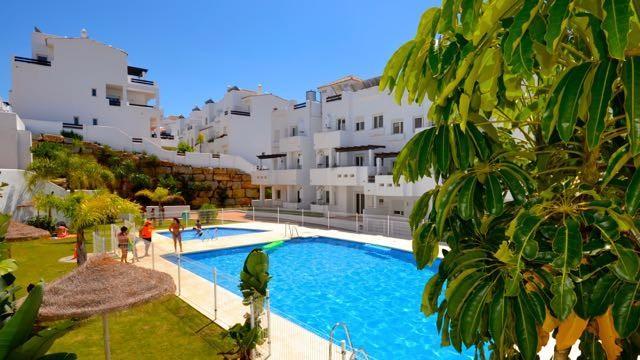 Valle Romano Golf Resort Εστεπόνα Εξωτερικό φωτογραφία